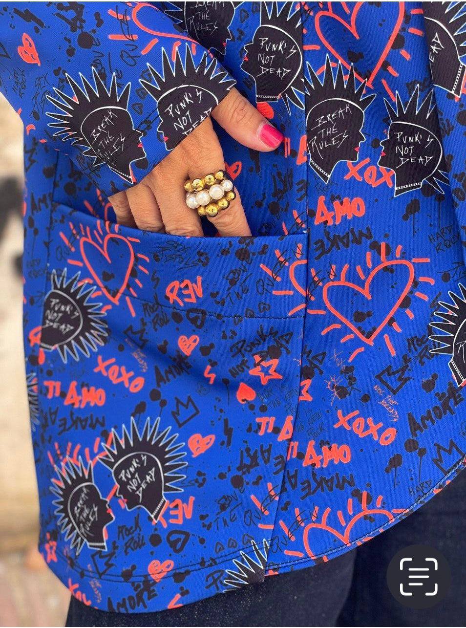 Blazer Rebel Love
